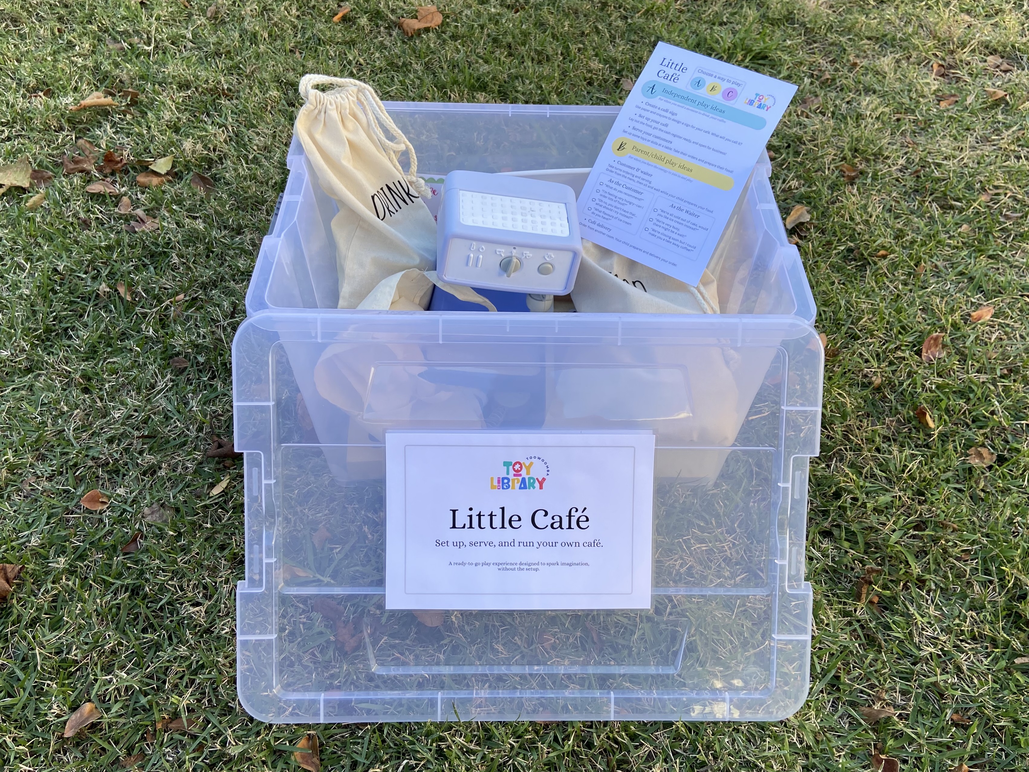 Little Café hero photo